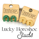 16mm Lucky Horseshoe St. Patrick's Day Bow Studs